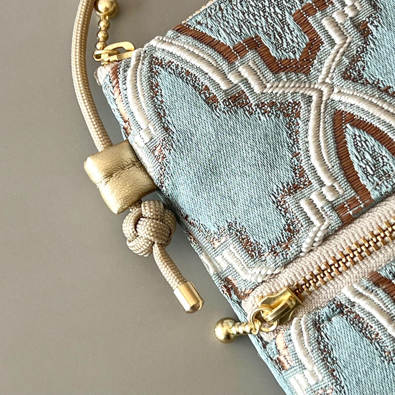 (受注制作)モロッカン生地のスマホポシェット♦スマホショルダー♦ライラ ペールブルー ♦ギフトにおすすめ♦ | 3枚目