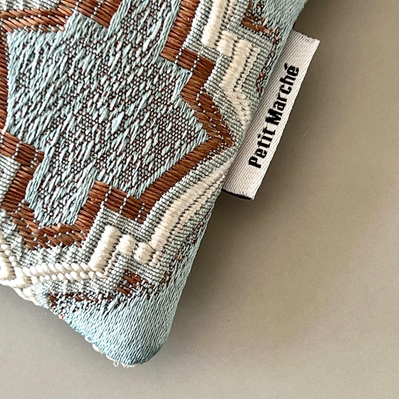 (受注制作)モロッカン生地のスマホポシェット♦スマホショルダー♦ライラ ペールブルー ♦ギフトにおすすめ♦ | 4枚目