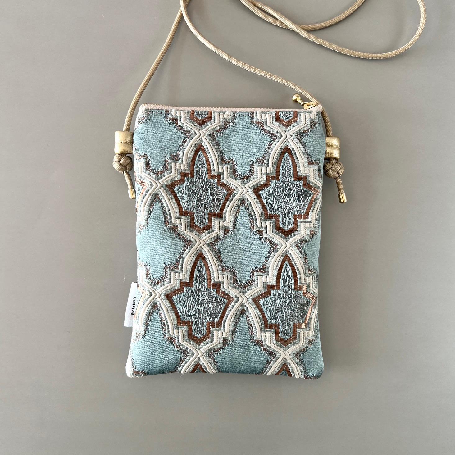 (受注制作)モロッカン生地のスマホポシェット♦スマホショルダー♦ライラ ペールブルー ♦ギフトにおすすめ♦ | 5枚目